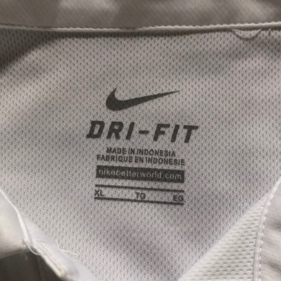 Men’s Nike Dri fit white polo - Picture 2 of 3